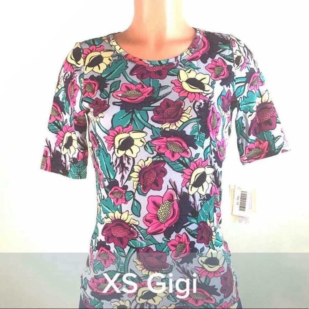 LuLaRoe Gigi Top